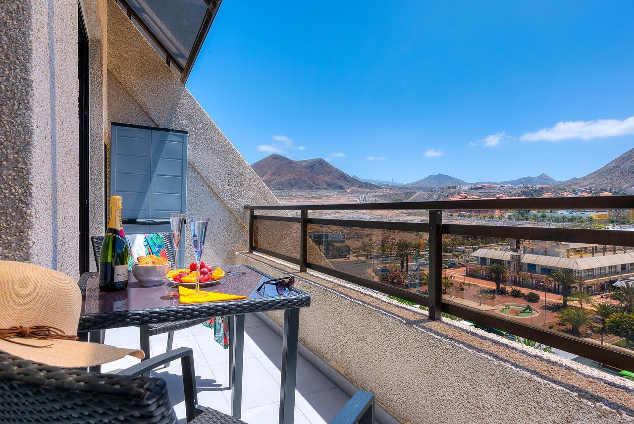 Modern Apartment Los Cristianos Center Dış mekan fotoğraf